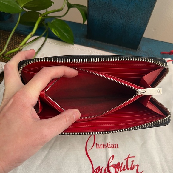 Christian Louboutin Black Embellished Wallet - Picture 5 of 12